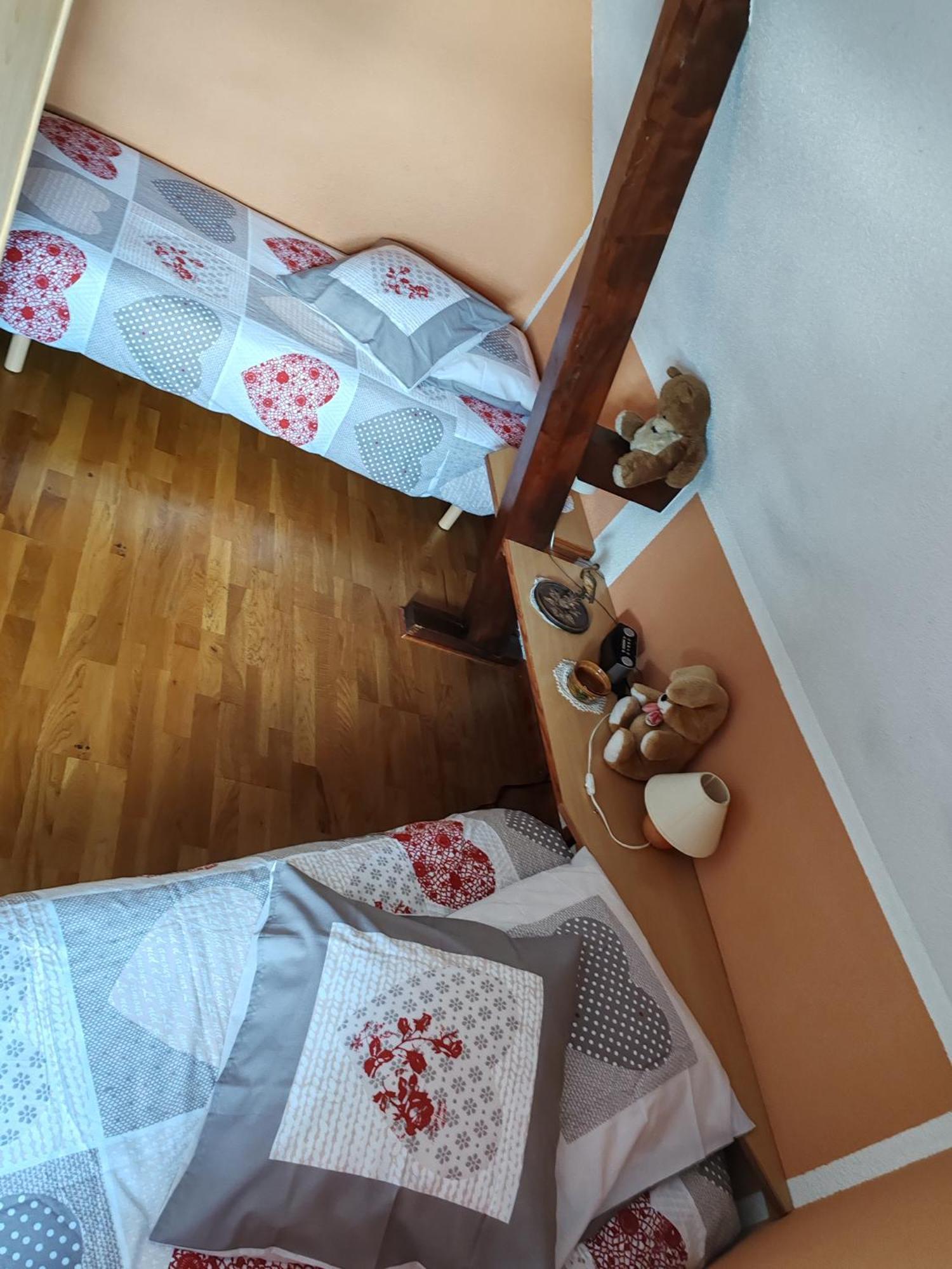 瓦卡萨斯庄园度假屋 Nothalten 外观 照片